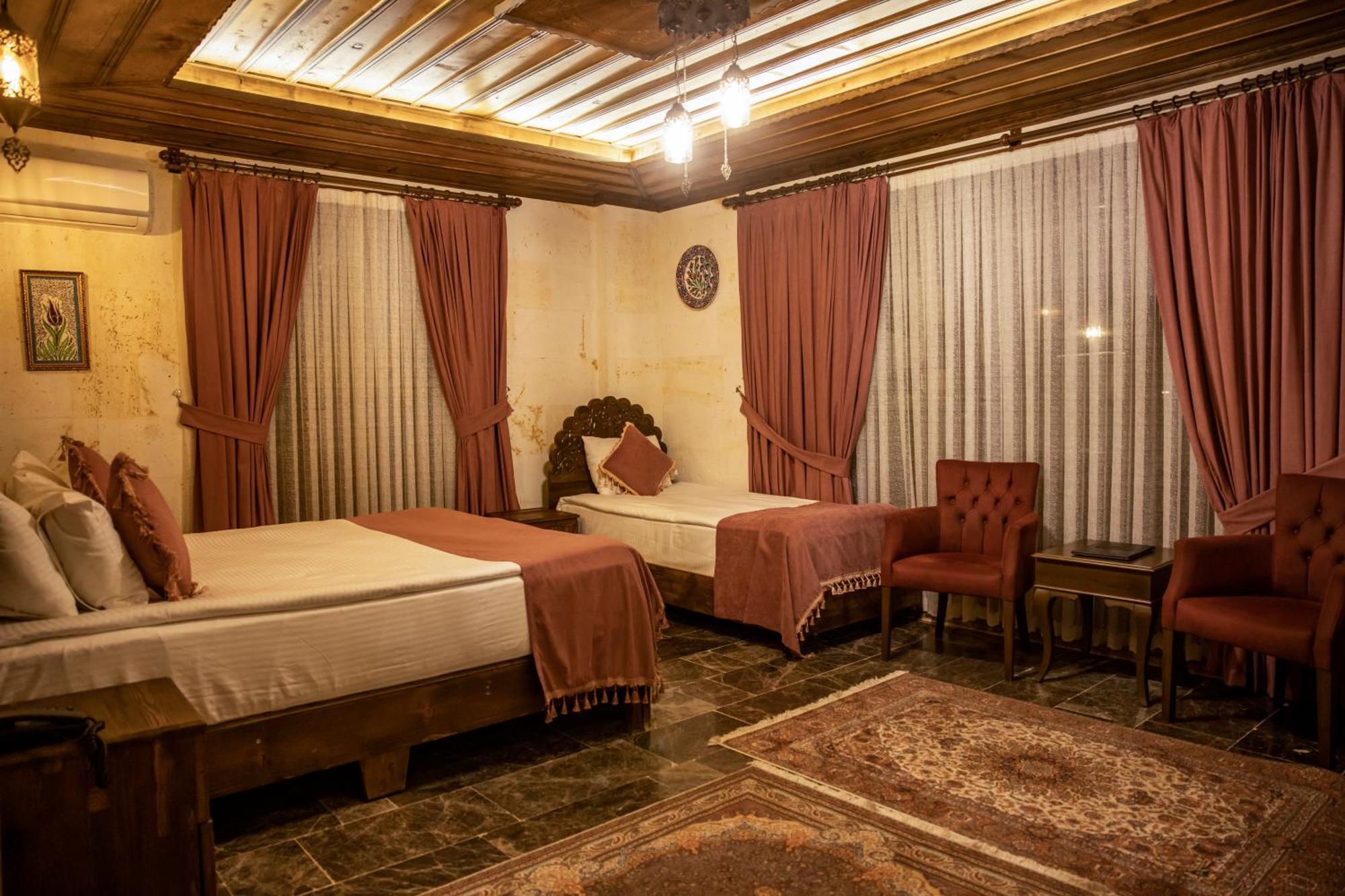 Garden Suites Hotel Cappadocia Göreme Oda fotoğraf