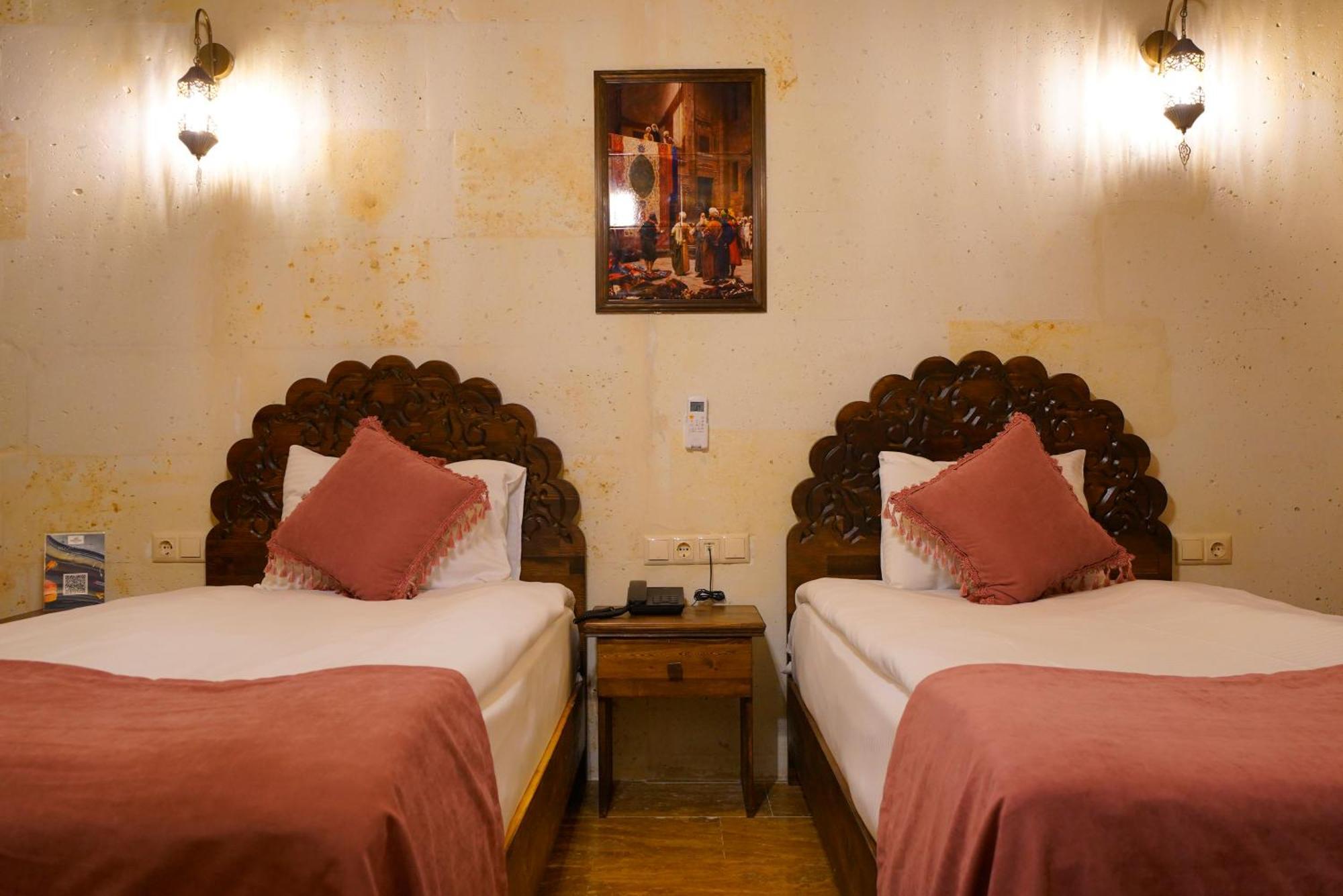 Garden Suites Hotel Cappadocia Göreme Oda fotoğraf